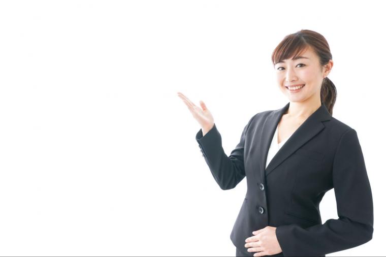 マウスピース矯正は1日何時間つける?装着時間が短いとどうなる?