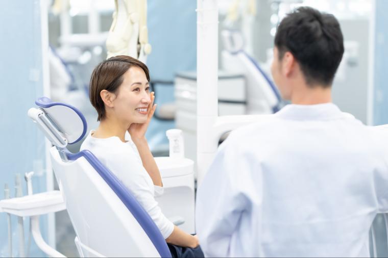 根管治療と抜歯はどっちがいい?判断基準と選び方を歯科医師が解説